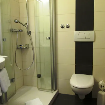 & Restaurant Kaiser Superior Hotel 3*