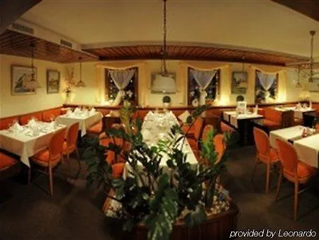 Hotel & Restaurant Kaiser Superior 3* Herrenberg