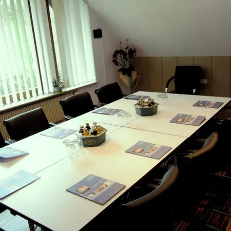 & Restaurant Kaiser Superior Hotell Herrenberg